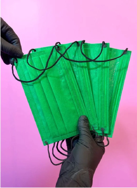 Kit Máscara Verde c/elastico preto C/12 unidades