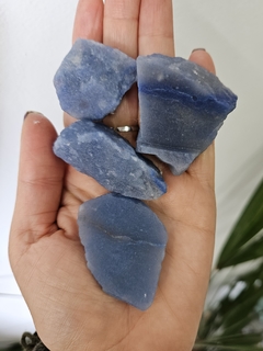 Quartzo azul bruto