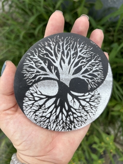 Placa de selenita árvore yin yang