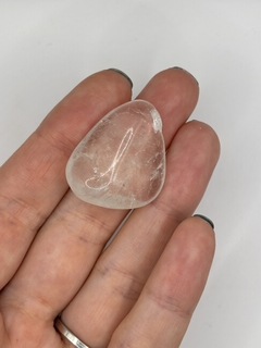 Quartzo cristal transparente rolado