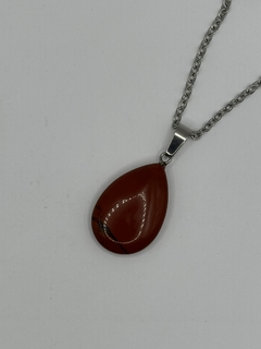 Colar jaspe vermelho - gota