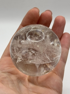 Esfera de quartzo cristal 244g - comprar online