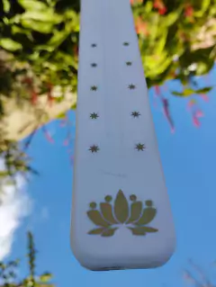 Porta sahumerios Sky - plástico en internet