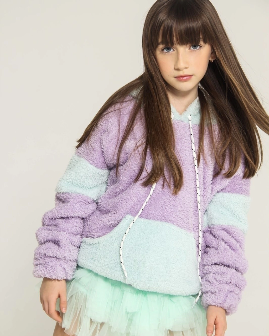 Blusa de Pelúcia Bicolor