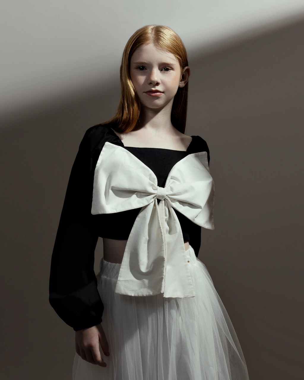 Cropped Preto com Laço Off White Beth