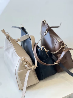 Bolsa com Bolsos Laterais Off white 2419 (3439) - loja online