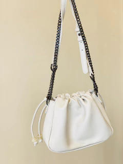 Bolsa Transversal Branco P223 (3454) - Loja Fórmula