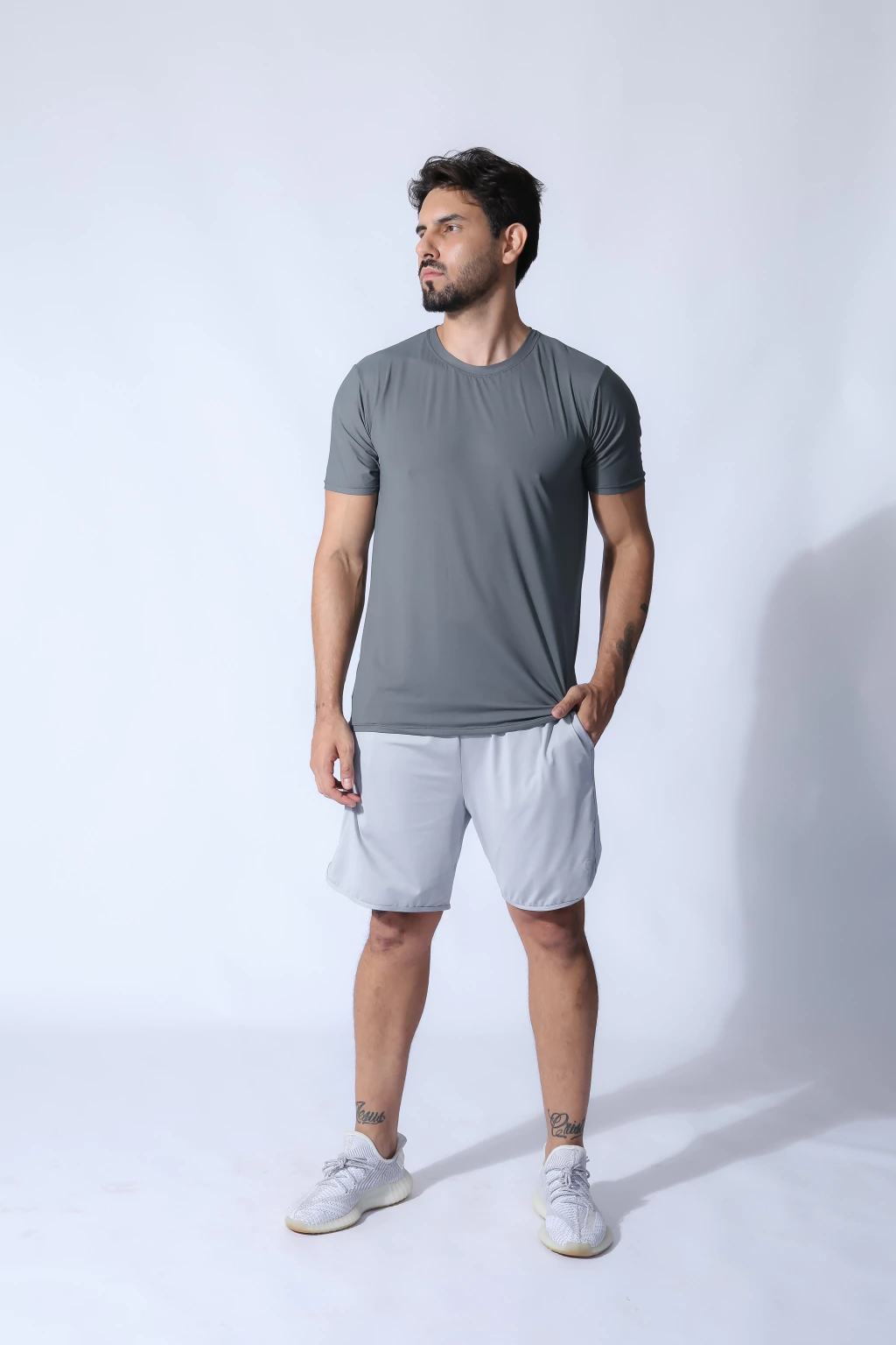 Camiseta Masculina Grafite
