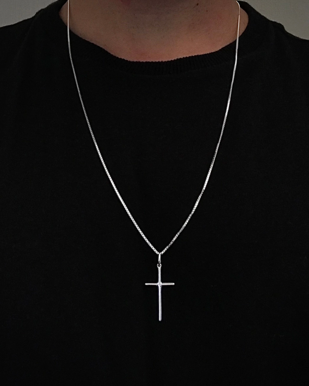 Corrente veneziana com pingente cruz palito 70cm