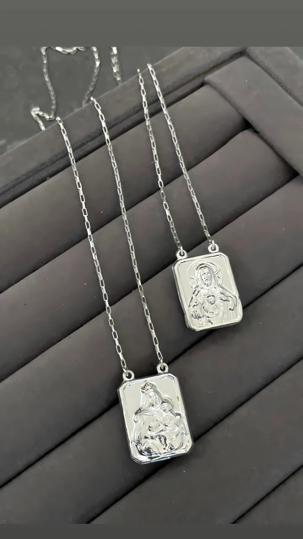 Escapulário cartie Nossa Senhora e Jesus 70cm pingentes grandes