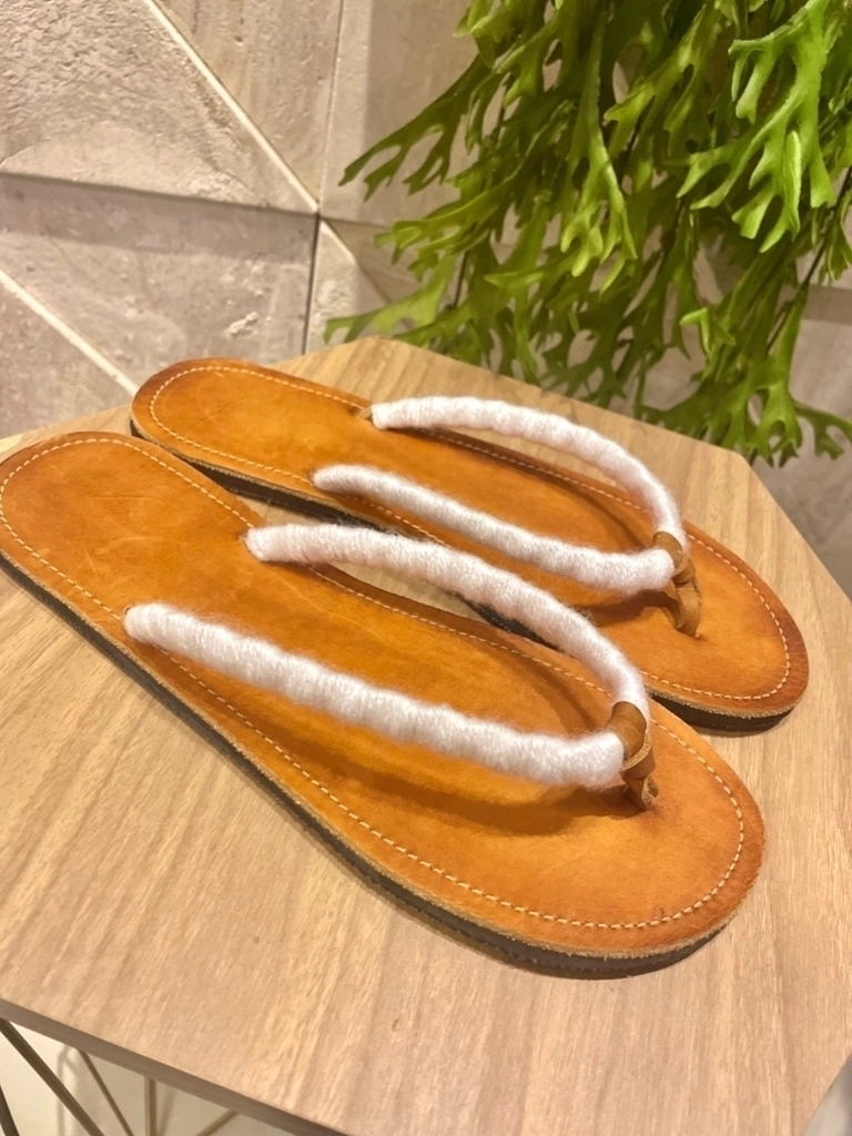 Basiquinha Branca