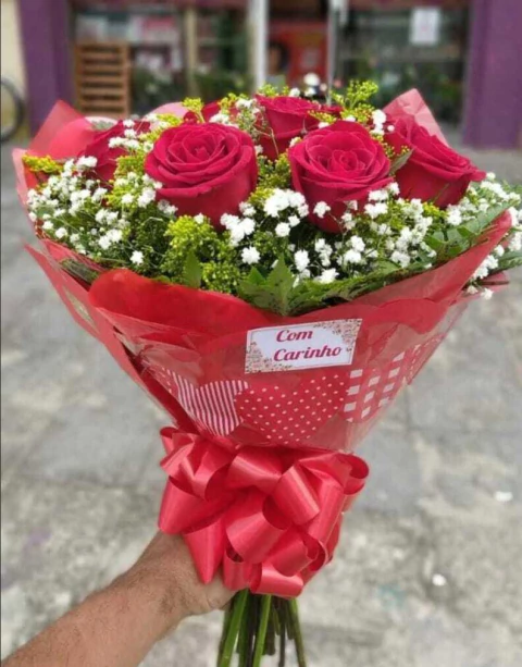 BUQUÊ DE 10 ROSAS VERMELHAS - comprar online
