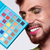 Close do modelo ruivo com paleta 30 cores Catharine Hill — D&D Estética e Saúde


