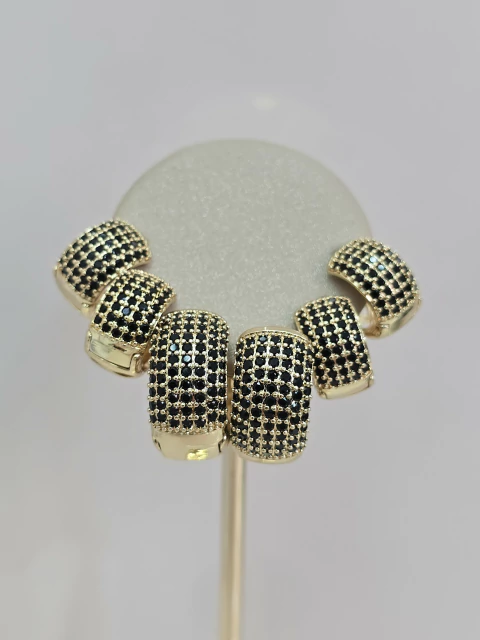 Trio de argola folheada redonda cravejada - comprar online