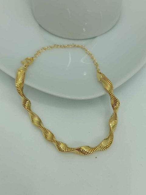 Pulseira folheada a ouro 18k malha torcida