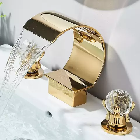 Torneira Ouro cachoeira para banheiro