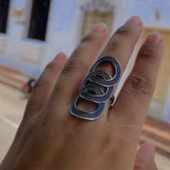 Anillo Olimpia en plata envejecida - Joyería KENA