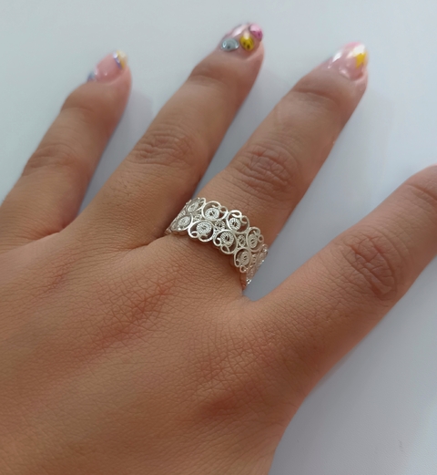 Anillo en panderitos de filigrana