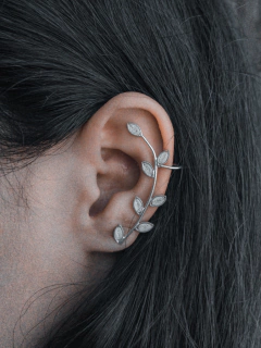 Earcuff trepador hojitas en plata Ley 950