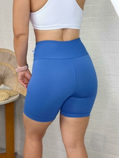Short Curto em Poliamida - comprar online