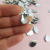 kit 50 Tag Oval Dourada + 50 Chaton 10x14mm - loja online