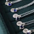 Kit 10 und pulseiras personalizadas para Madrinhas Medalha P - comprar online