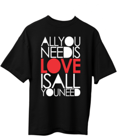 Camiseta Oversized - All you need is love - comprar online