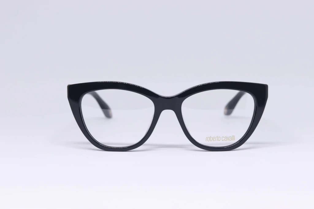 D ROBERTO CAVALLI PRETO VRC049 COL.0700 135 53X17