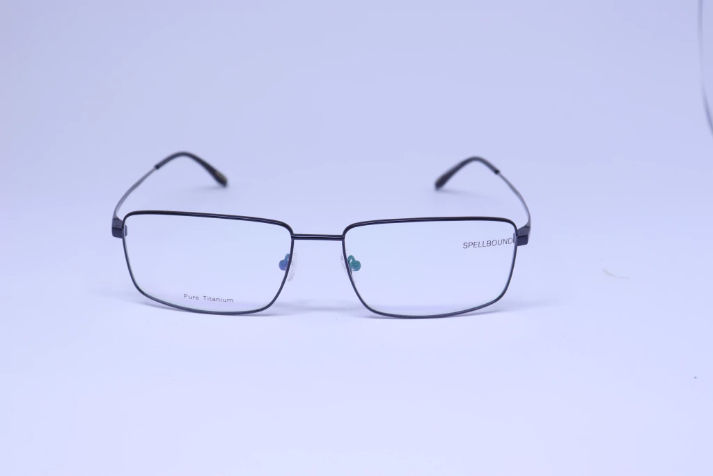 D SPELLBOUND PRETO SB4028-C5-59X17-145-TITANIUM