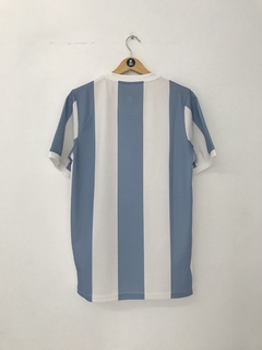 Camisa Argentina Comemorativa 1974 2025/26 S/N na internet