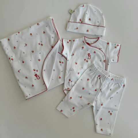 AJUAR VERANO FLORCITAS ROJAS