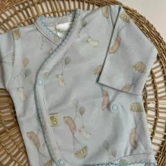 BODY PREMATURO GLOBOS CELESTE - comprar online