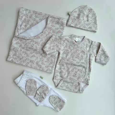 AJUAR 5 PIEZAS LIBERTY ROSA