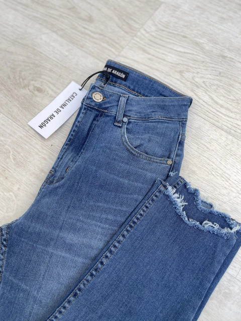 JEAN PEOPLE OF THE SUN