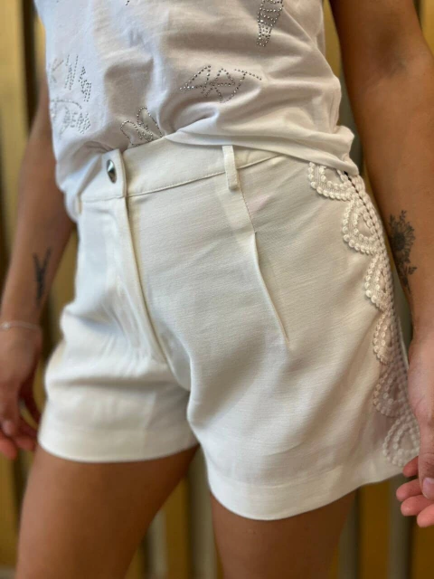 SHORT HAWAIAN DREAMS