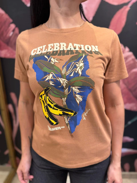 REMERA CELEBRATION