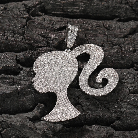 Dije Barbie + Cadena de Regalo - comprar online