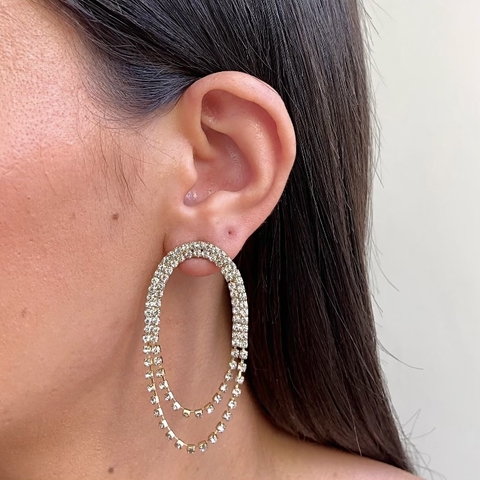 BRINCO OVAL - STRASS na internet