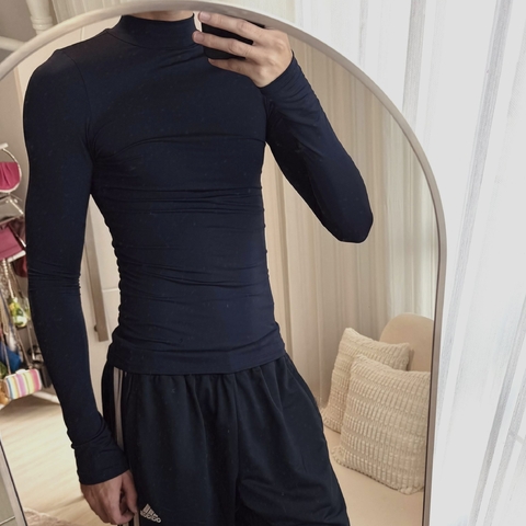 Blusa Skin Azul marinho - comprar online