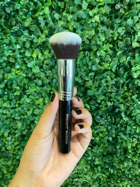 PINCEL DE BASE KABUKI POLLY’S