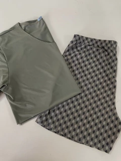 PIJAMA MASCULINO BLUSA VERDE SHORT LOSANGO - comprar online