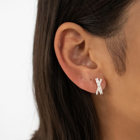 Earhook X Cravejado