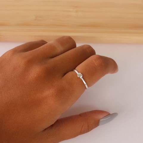 Anel Mini Coração Cheio