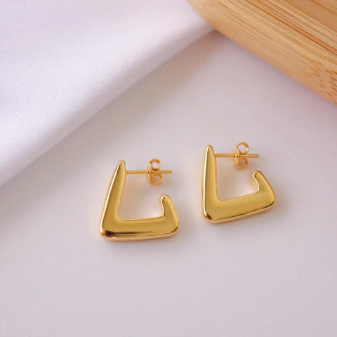 Argola Media Tubular Triangulo