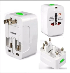 Adaptador universal para enchufe