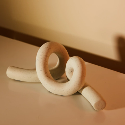 Escultura cerâmica infinito - 10x29 cm - comprar online