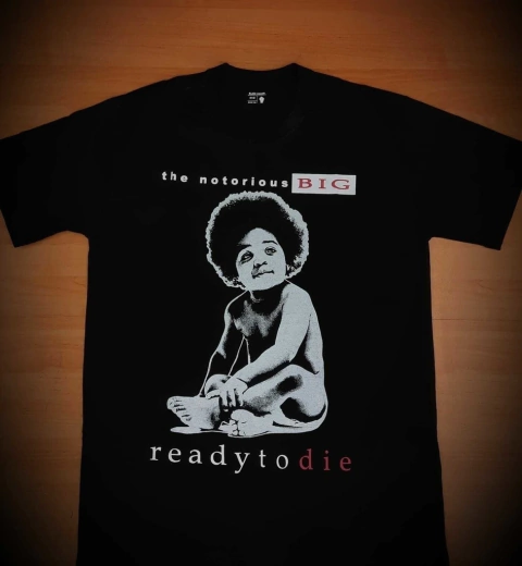 CAMISETA NOTORIOUS BIG - BIGGIE (G1 ao G3)
