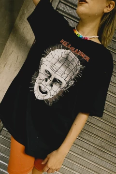 REMERA HELLRAISER