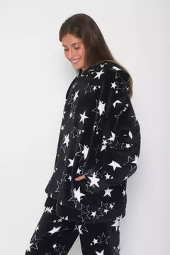 MAXIBUZO POLAR SOFT ESTRELLA NEGRO en internet