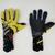 Luva de Goleiro Adidas Predator Freak Pro